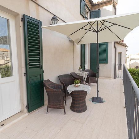 Al Belvedere Apartment Atri Extérieur photo